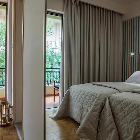 Pitsakis Hotel
